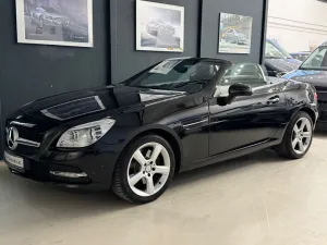 Mercedes-Benz SLK 250 Navi Leder Memory Pano Keyless Airscarf
