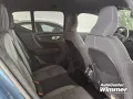 Volvo XC40 B4 B DKG Plus Dark LED+Fahrerassistenz Navi