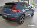 Volvo XC40 B4 B DKG Plus Dark LED+Fahrerassistenz Navi