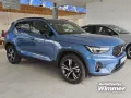 Volvo XC40 B4 B DKG Plus Dark LED+Fahrerassistenz Navi