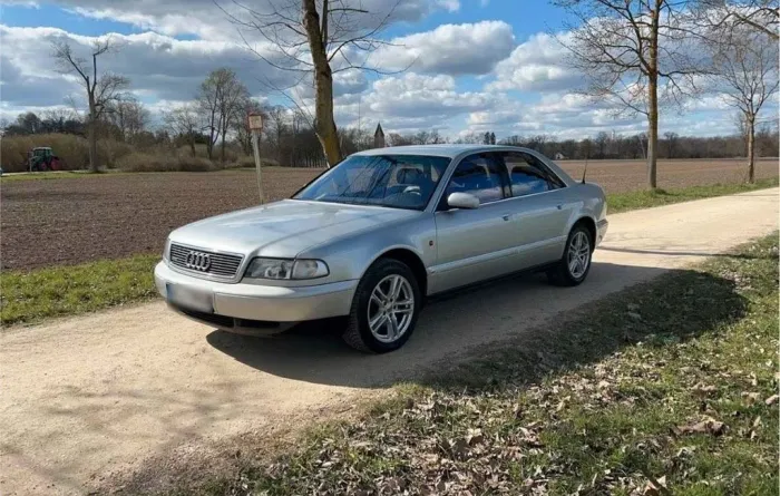 Audi A8 D2 4.2l V8 Quattro - Klassiker mit...