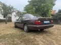 Mercedes-Benz Mercedes w124 220E