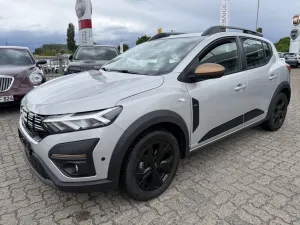 Dacia Sandero Stepway TCe CVT Extreme SITZHEIZUNG,AHK