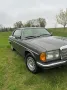 Mercedes-Benz 230