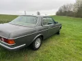 Mercedes-Benz 230