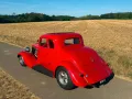 Ford 1934 Model 40 5 window coupe