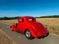 Ford 1934 Model 40 5 window coupe
