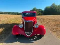 Ford 1934 Model 40 5 window coupe