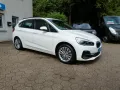 BMW 225 xeLuxury Line*1.Hand*Navi*LED*SHZ*PDC*