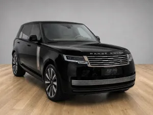 Land Rover LWB SV P615*4-Seats*R23 - SIGNATURE