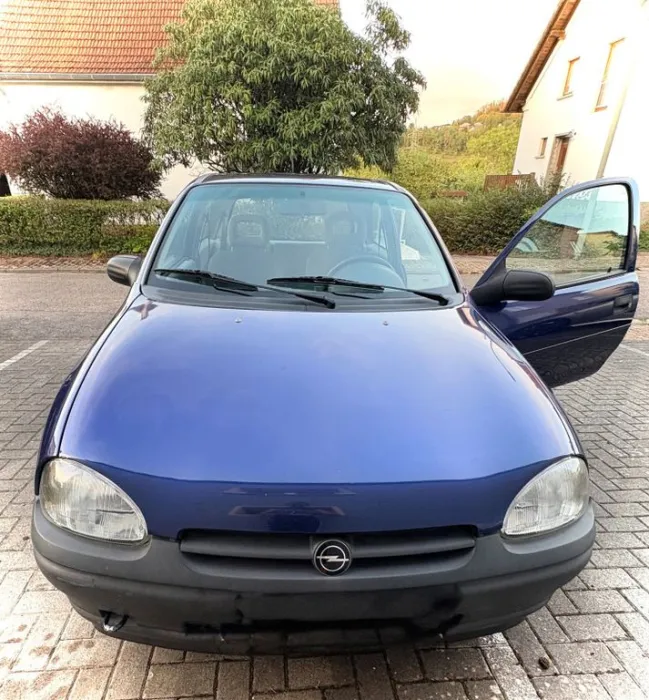 Opel Corsa B 1.4 Automatik BJ:96 TÜV:11/27