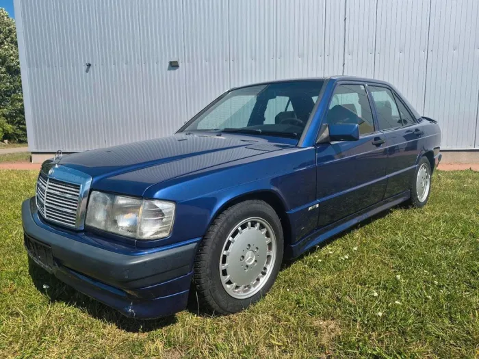Mercedes-Benz Mercedes Benz Avantgarde Azzurro