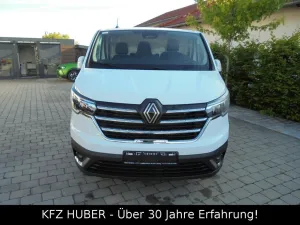 Renault Trafic Kasten Komfort L2H1 3,1t Blue dCi 170 AHK
