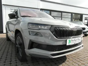 Skoda Karoq 2.0l TSI DSG 4x4 Sportline,RFK,Matrix,uvm.