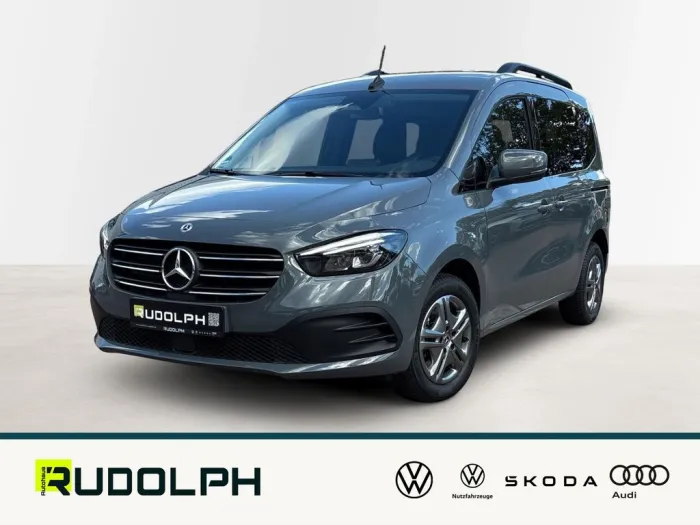 Mercedes-Benz T 180 Style LED Kamera Temp LenkradHZG DAB SHZ