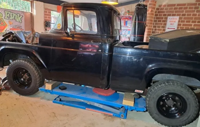 Ford F 100