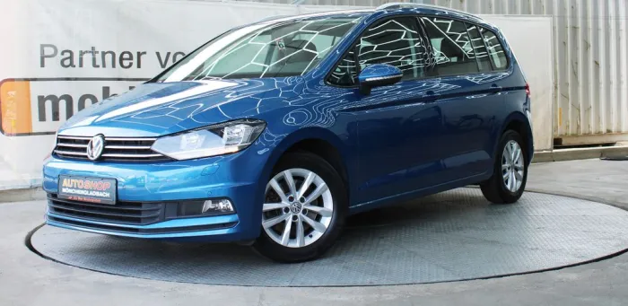 Volkswagen Touran *7 Sitzer* *Tüv&Inspektion Neu*Navi*Leder