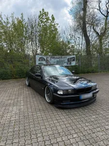 BMW e38 740i 4.4l