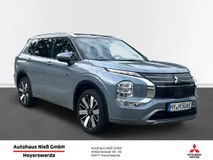 Mitsubishi Outlander 2.4 PHEV 4WD Top mit AHK