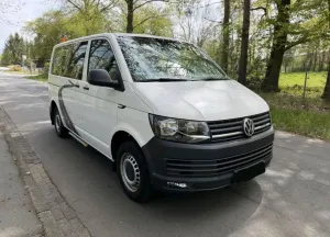 Volkswagen VOLKSWAGEN T6 Caravelle
