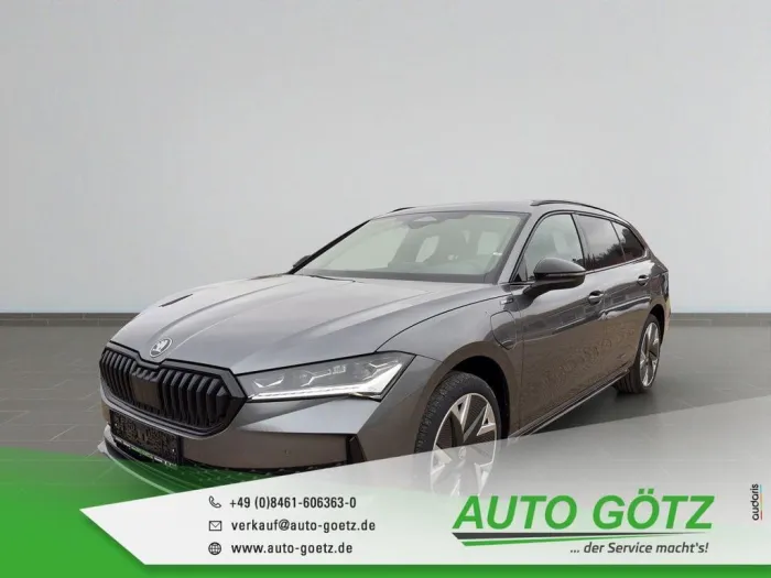 Skoda Superb Combi Sportline iV DSG *SONDERAKTION* AHK