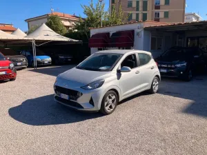 Hyundai HYUNDAI i10 1.0 MPI Tech