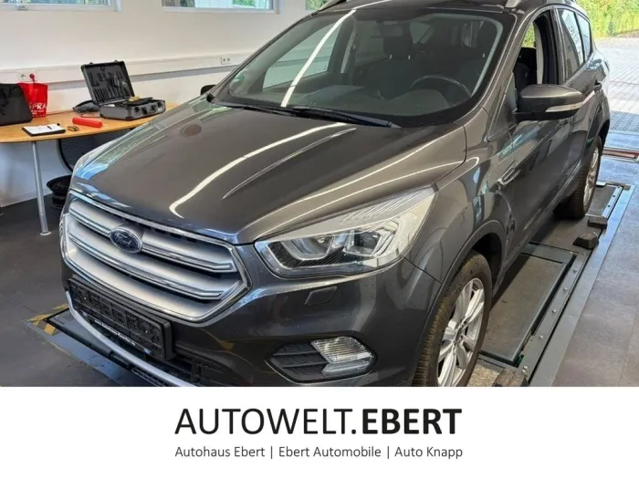 Ford Kuga 1.5 Cool & Connect KAMERA/NAVI/TEMPOMAT/SHZ