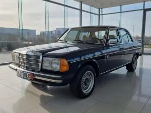 Mercedes-Benz 230 E W123 Automatik KEIN TÜV