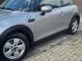 MINI Cooper Essential Trim Aut. APPLE-CARPLAY LED PDC