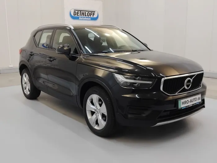 Volvo XC 40 XC40 Momentum Pro 2WD