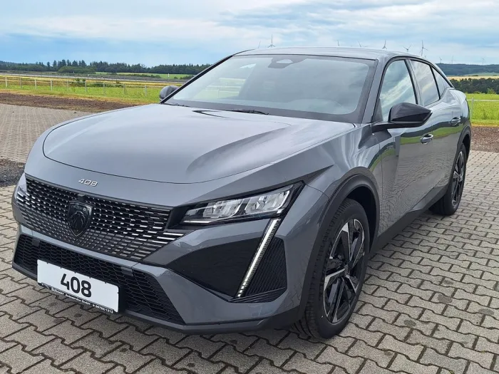 Peugeot 408 PureTech 130 Allure EAT8