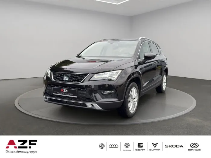 Seat Ateca 1.4 TSI Style NAVI+LED+ACC+PANO+SITZHZG