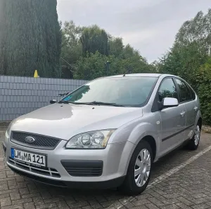 Ford focus 1.6 TÜV 06.2027