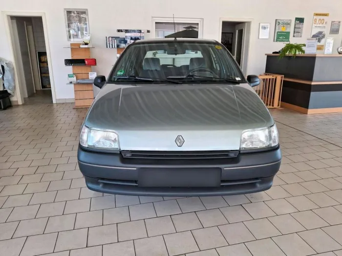Renault Clio RT original 13668Km Sammlerzu...