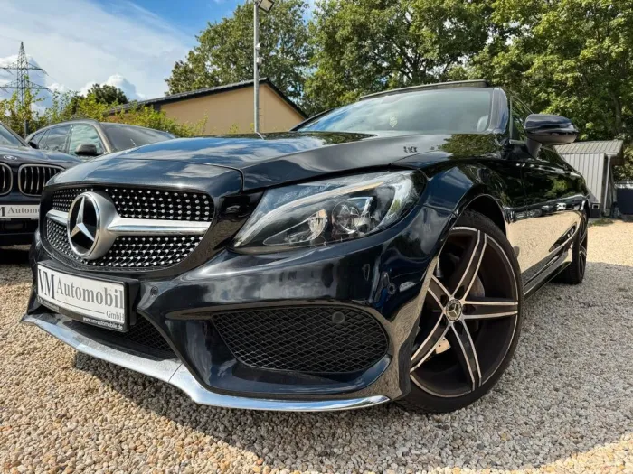 Mercedes-Benz C 180 AMG LINE Kamera*Navi*Tempomat*Pano