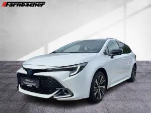 Toyota Corolla TS 2,0 Hybrid Teamplayer + Technik-Paket