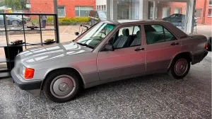 Mercedes-Benz Mercedes W201 190 E 2.0