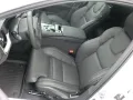 Volvo V60 T6 AWD Ultra Dark*Business-Paket*360Grad*B+W