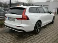 Volvo V60 T6 AWD Ultra Dark*Business-Paket*360Grad*B+W