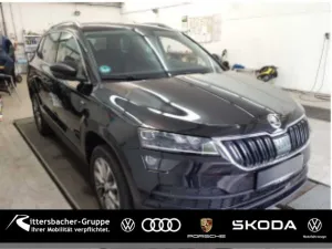 Skoda Karoq 1.5 TSI ACT DSG Clever Navi AHK LED