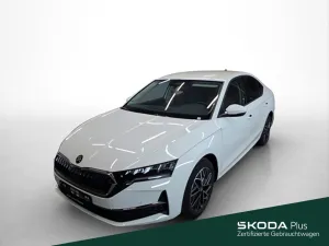 Skoda Octavia Limousine 1.5 TSI  Selection*PDC*LED*SHZ