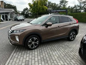 Mitsubishi Eclipse Cross Spirit 1.5 T2WD CVT AHZV
