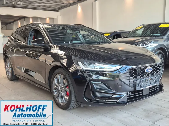 Ford Focus Turnier ST-Line Style 125PS CarPlay Winter