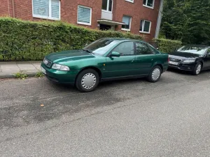 Audi A4 B5 1,6l mit Tüv Klima