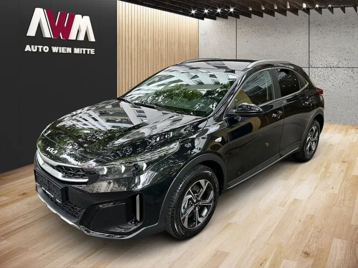 Kia X Ceed Silber 1.0 TGDi 48V DCT7 115 Modelljah...