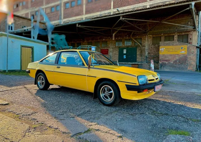 Opel Manta B GT/J 2.0 S 4 Gang (Originalzu...