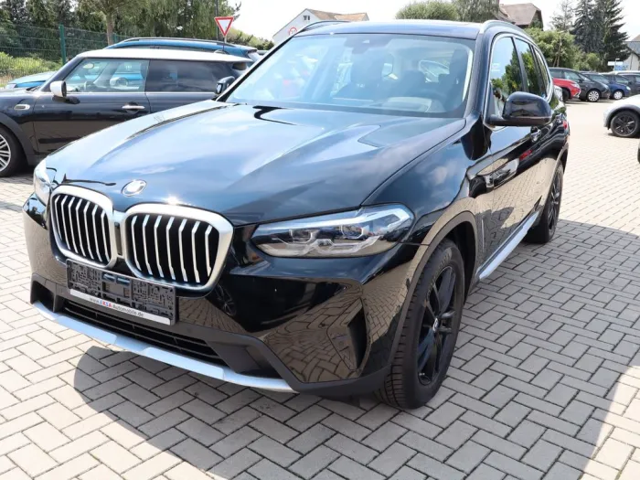BMW X3 xDrive20i AT