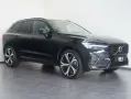 Volvo XC60 B4 B Plus Dark LED/NAVI/ACC/BLIS/PANO/AHK