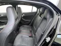 Mercedes-Benz GLA 180 AMG-Line,LED,BT,PANO,KAM,SHZ,TEMPO,NAVI