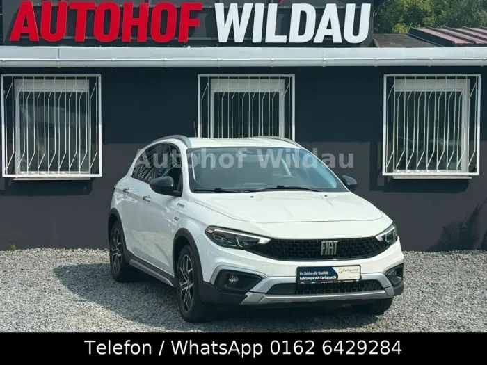Fiat Tipo Cross*56.TKM*Navi*Sitzheizung*